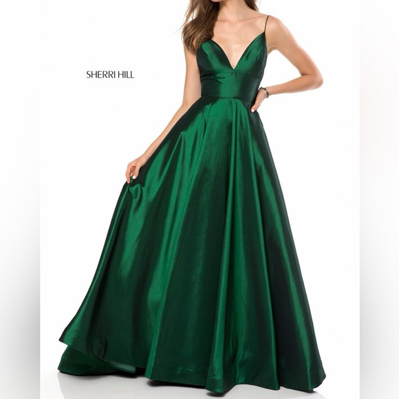 Sherri Hill Green Emerald Prom Dress - Picture 5 of 16